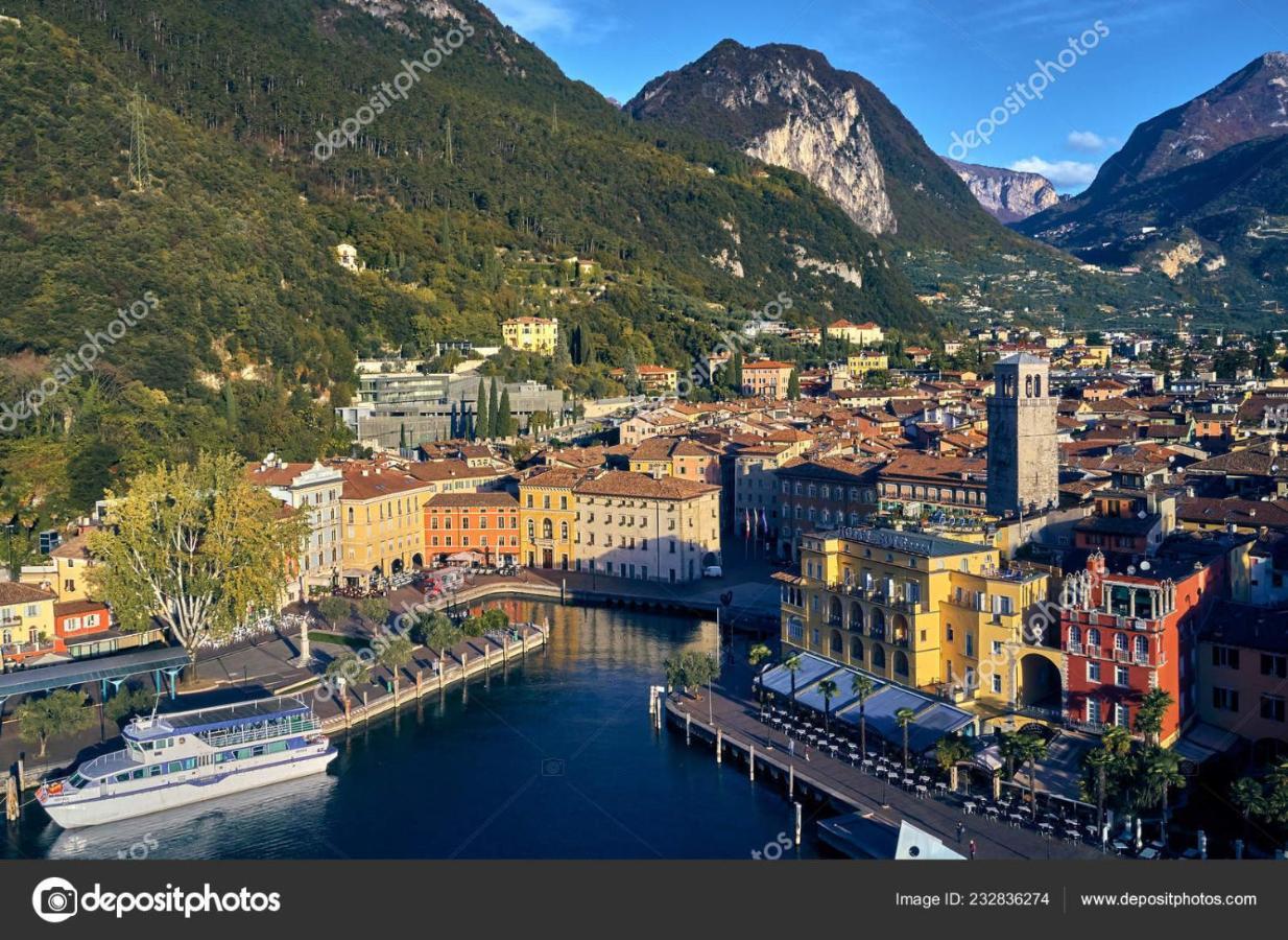 Gardainn Martini Riva del Garda Eksteriør billede